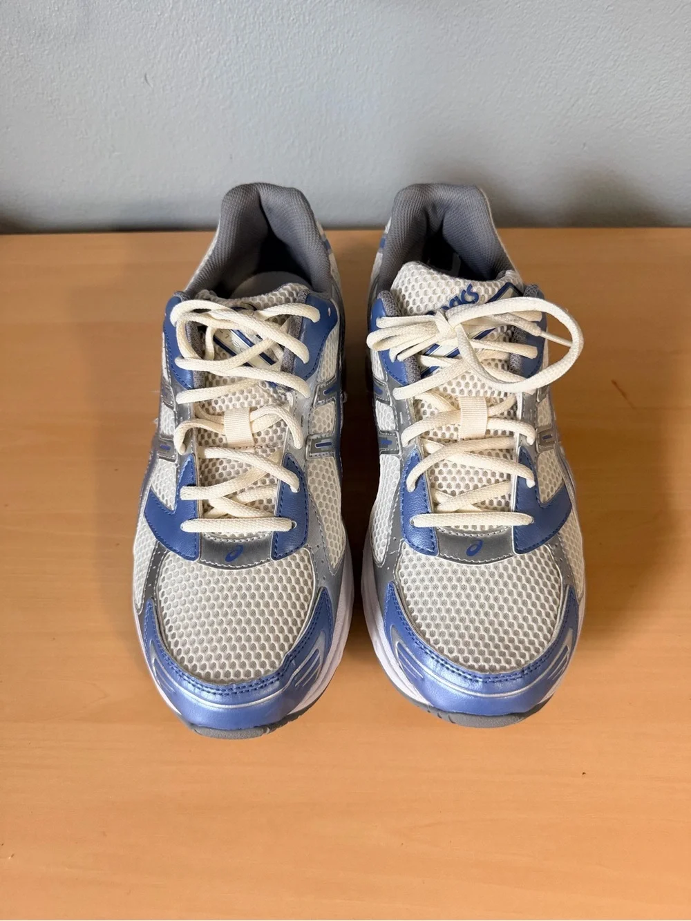 ASICS Gel 1130 Sneakers in Cream and Light Blue